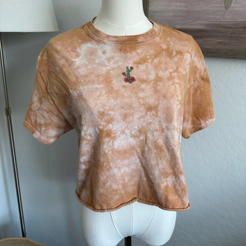 Desert Rustic Crop Top - Picture 1 of 3